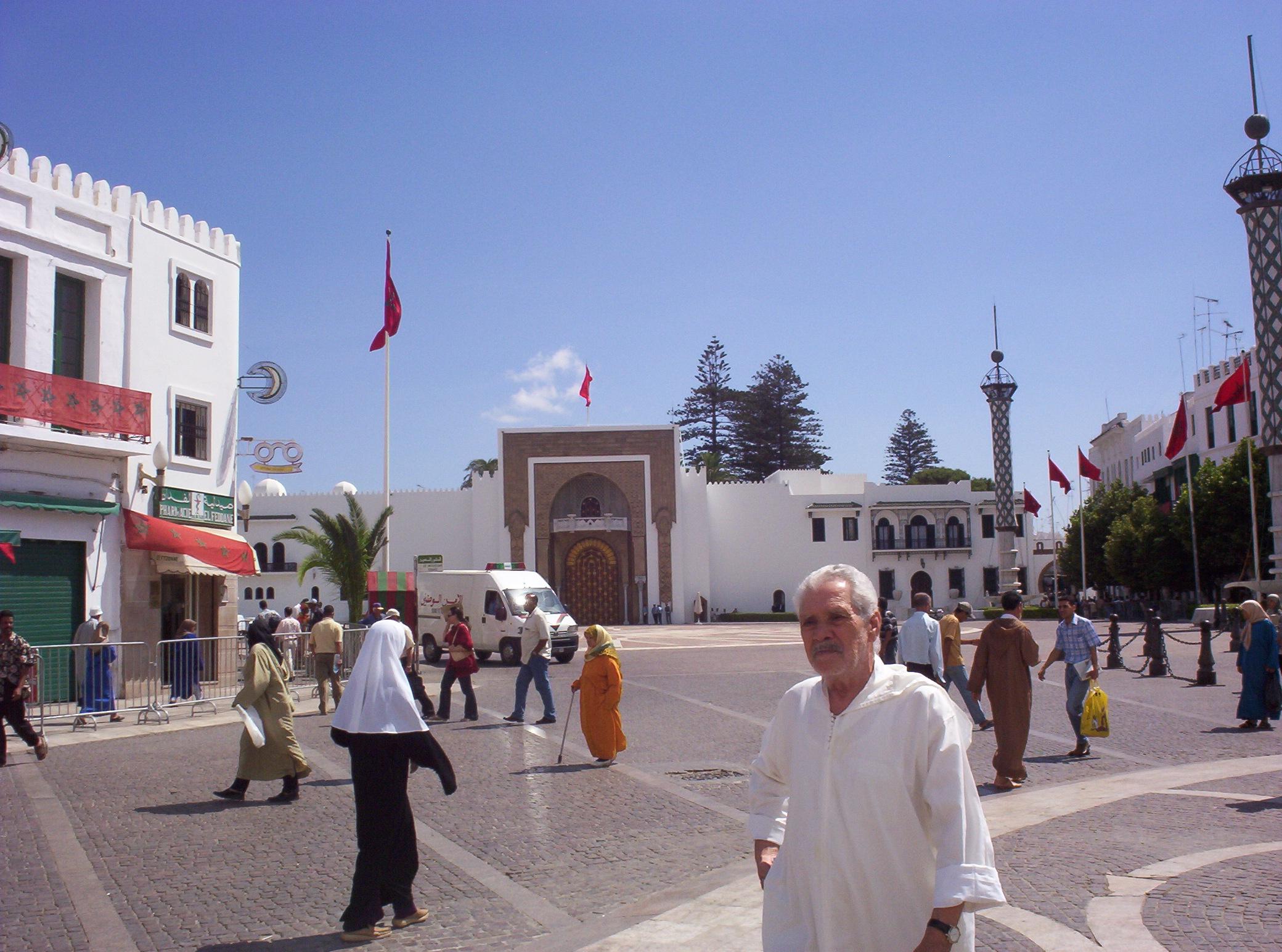 Découvrez Tétouan, une ville méditerranéenne du Maroc.